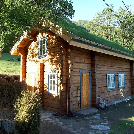 אכסניה Ved Preikestolen