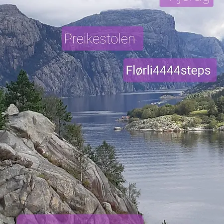 Ved Preikestolen Chata *