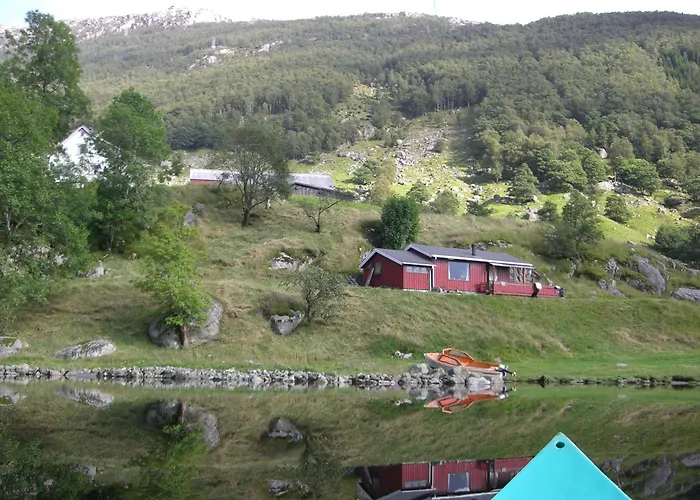 Ved Preikestolen Chata *