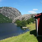 ロッジ Ved Preikestolen Forsand
