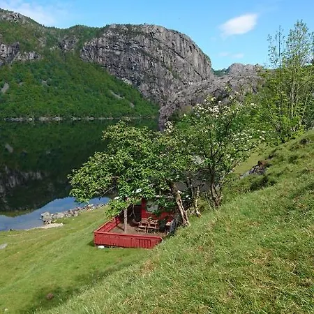 Ved Preikestolen * Forsand